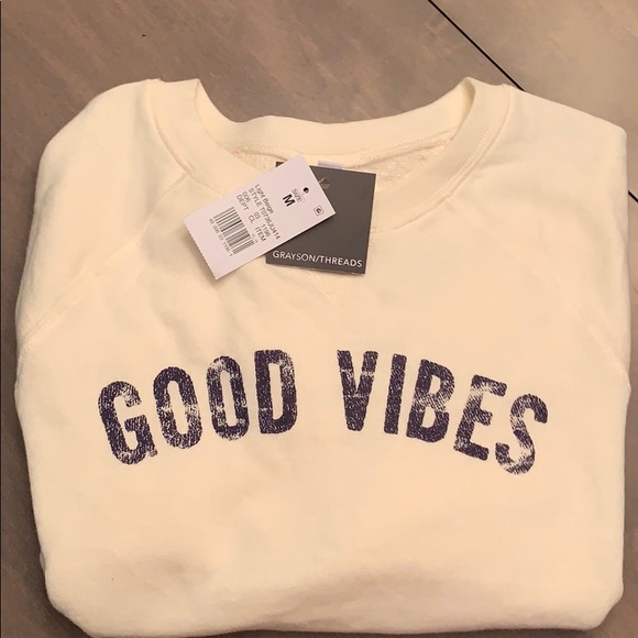 NWT Women’s Crop Sweatshirt- Good Vibes🎀 - Picture 6 of 6